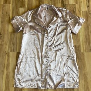 Brand NWOT blush satin nightgown/nightshirt fashion nova plus size 1x